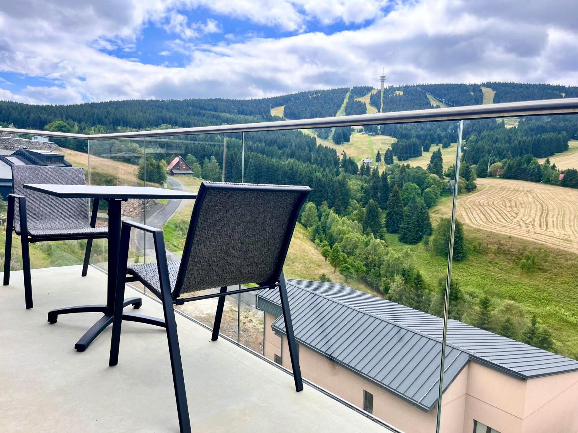 Apartmany Vista Klinovec Loučná pod Klínovcem 外观 照片